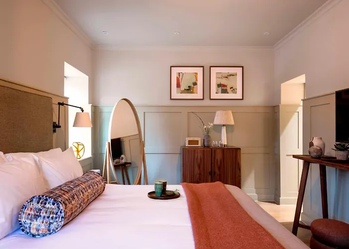 The Falcon Hotel