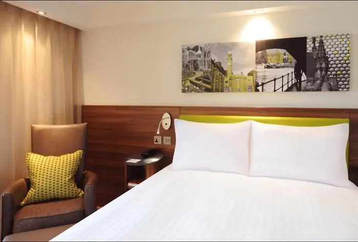 Hampton By Hilton Birmingham Broad Street